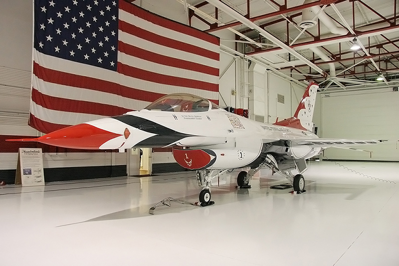 F-16CJ Fighting Falcon, The Thunderbirds, USAF