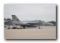F/A-18F Super Hornets, VFA-32 <i>Swordsmen</i>, USN