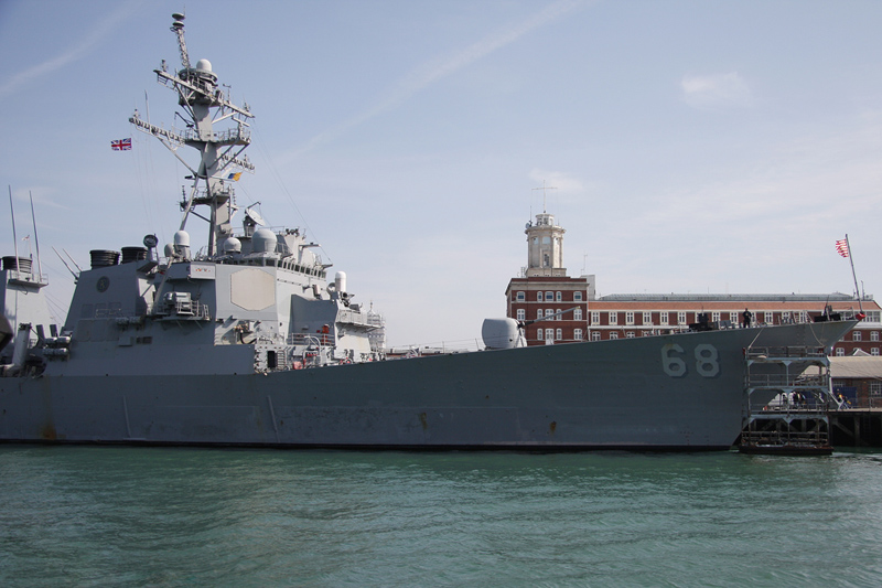 DDG-68 USS The Sullivans