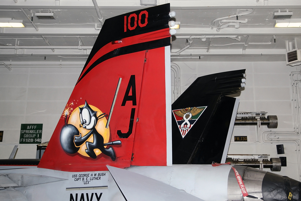 CVN77_14