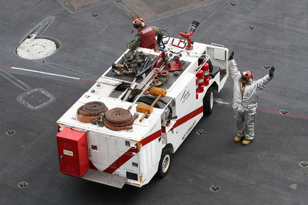 CVN77_20