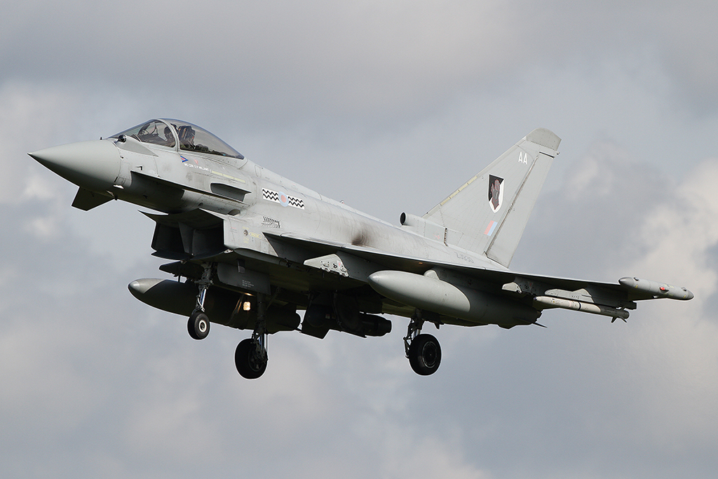 CBY11042012_16