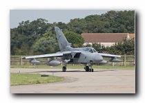 B57W7122