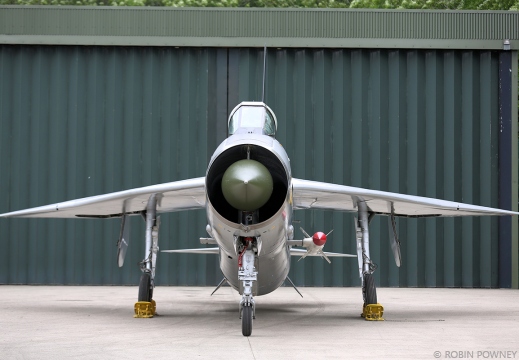 Lightning F53 - XR768/A - 74 Sqn