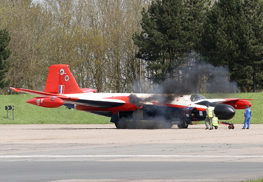 Canberra B6(mod) - WT333 - RAE