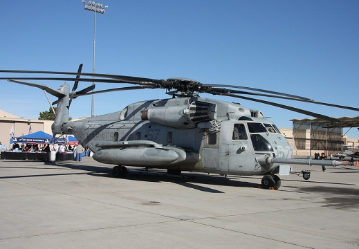 CH-53E Super Stallion - 162524/J-67 - HMH-465 Warhorse