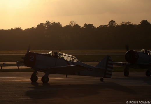 SNJ-2 Texan - /2 - GEICO Skytypers