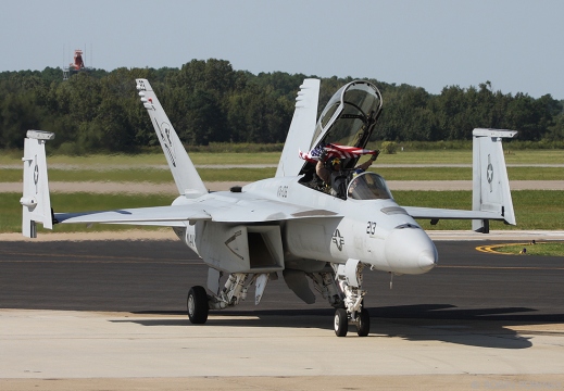 F/A-18F Super Hornet - 165797/AD-213 - VFA-106 Gladiators